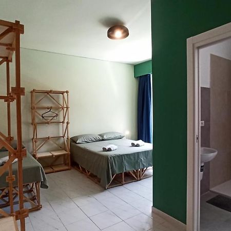 Отель Casa Base Бари Экстерьер фото