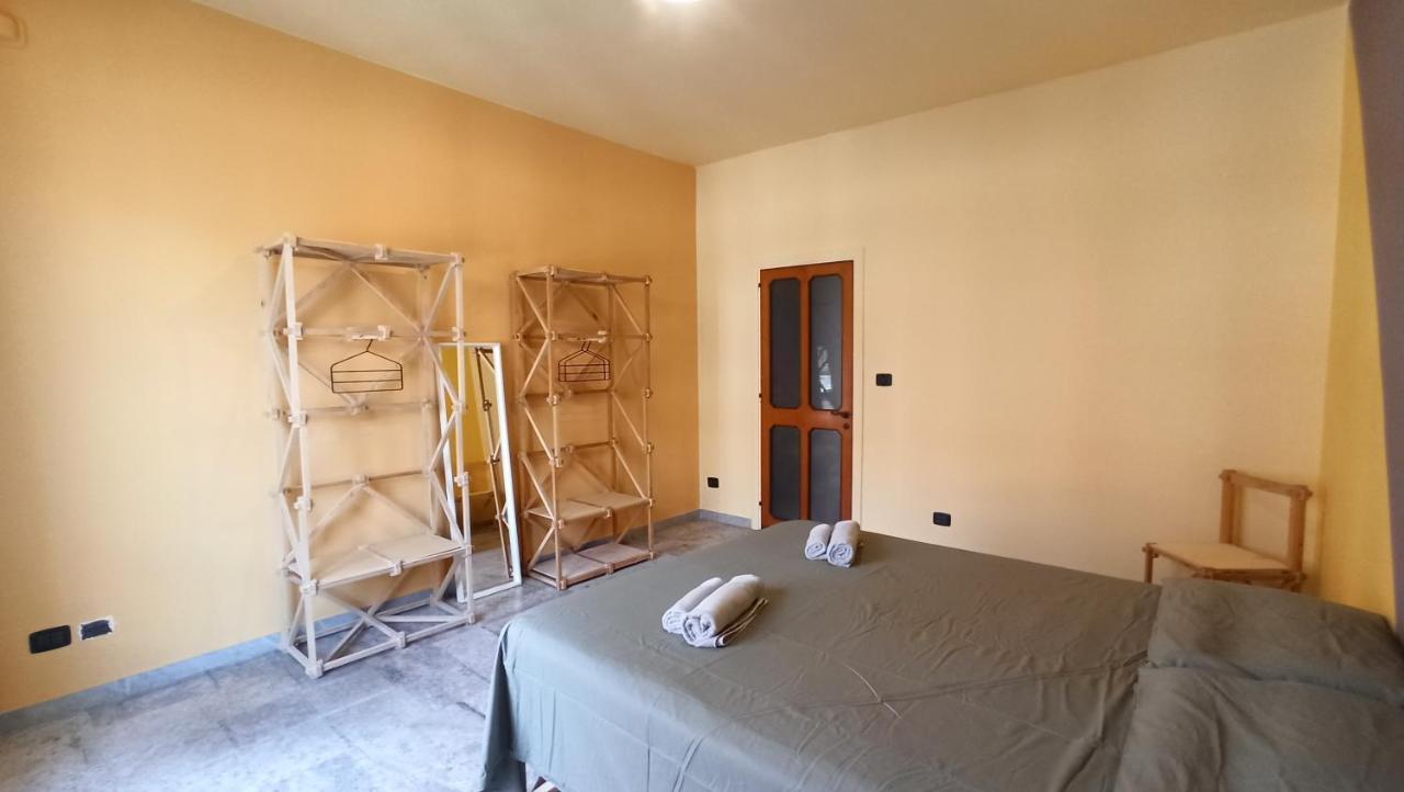 Отель Casa Base Бари Экстерьер фото